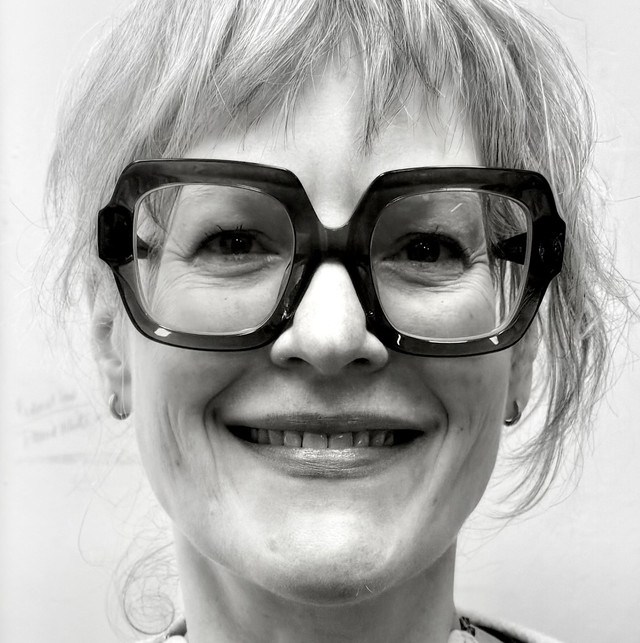 Kathy Weller, Designer / Framer at Custom Art Framing